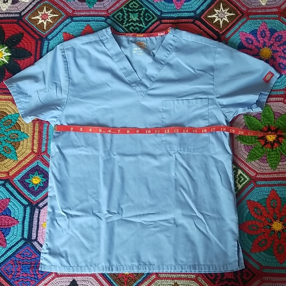 2 Pairs Dickies Blue Short Sleeve Scrub Tops Sz XS